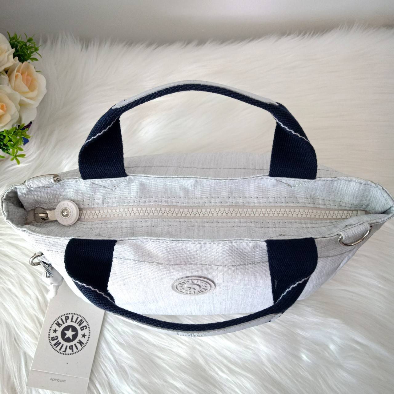 กระเป๋า kiplingแท้ Sugar S II กระเป๋าถือ สะพายไหล่ กระเป๋าคิปลิ้ง กระเป๋าคิปลิง