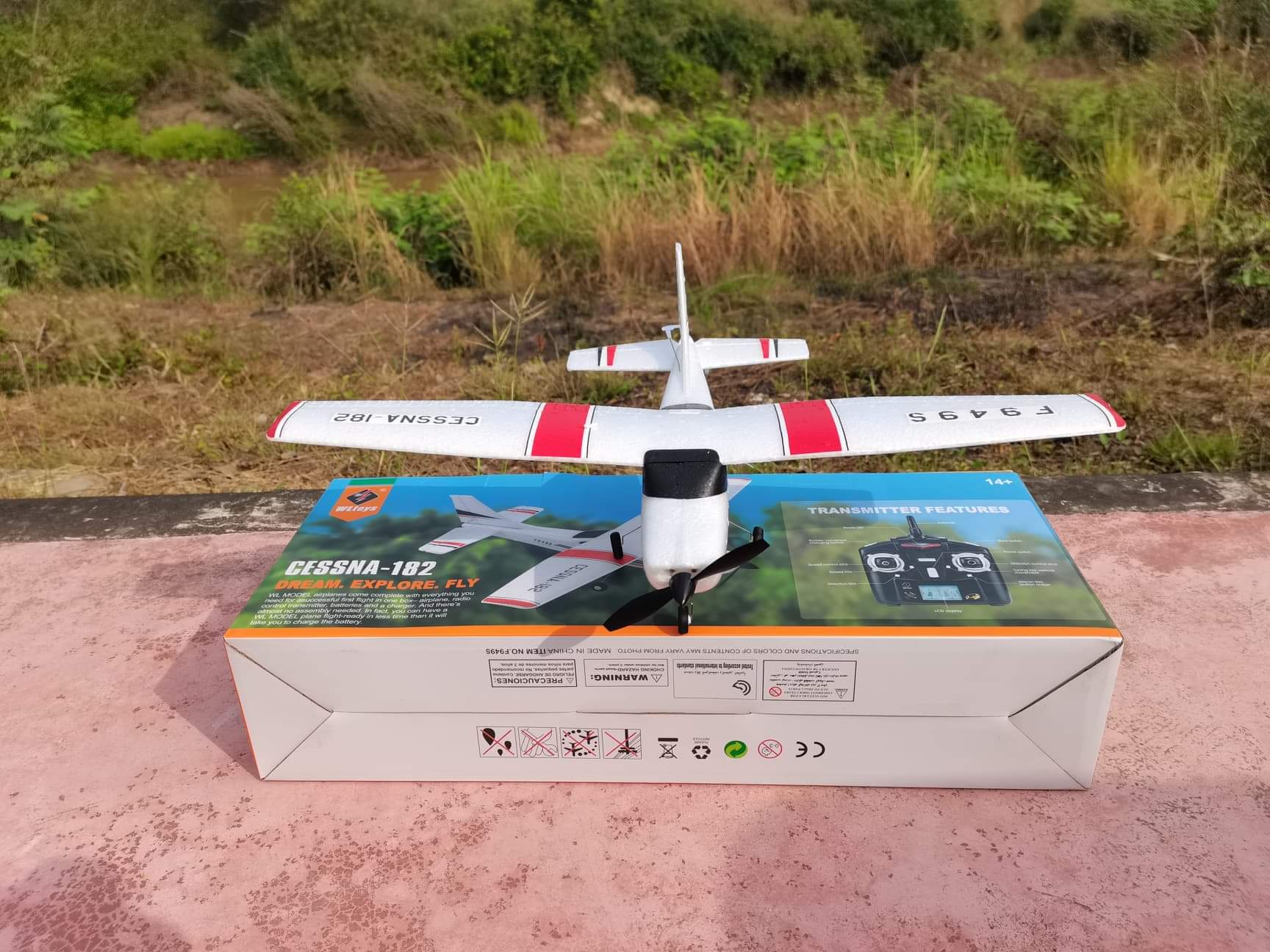 เครื่องบินบังคับวิทยุ แบบฝึกบินเทรนเนอร์ WL-TOYS F949 3CH MINI CESSNA 2.4GHZ สินค้าชุดพร้อมเล่น บินง่ายมากๆ