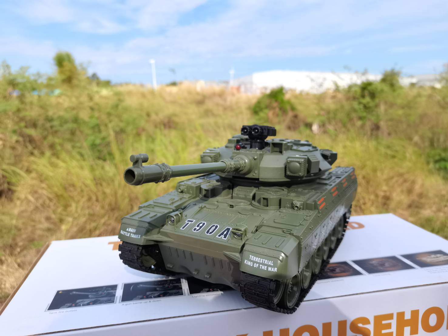 รถถังบังคับวิทยุ tank household t90a 1/20 ระบบวิทยุ 2 4 GHZ ควบคุม หมุนป้อมปืน และยิงกระสุน BB GUN ชุดพร้อมเล่น RTF" มีเสียง การทำงานเหมือนจริง สินค้างานสเกลสวยมาก