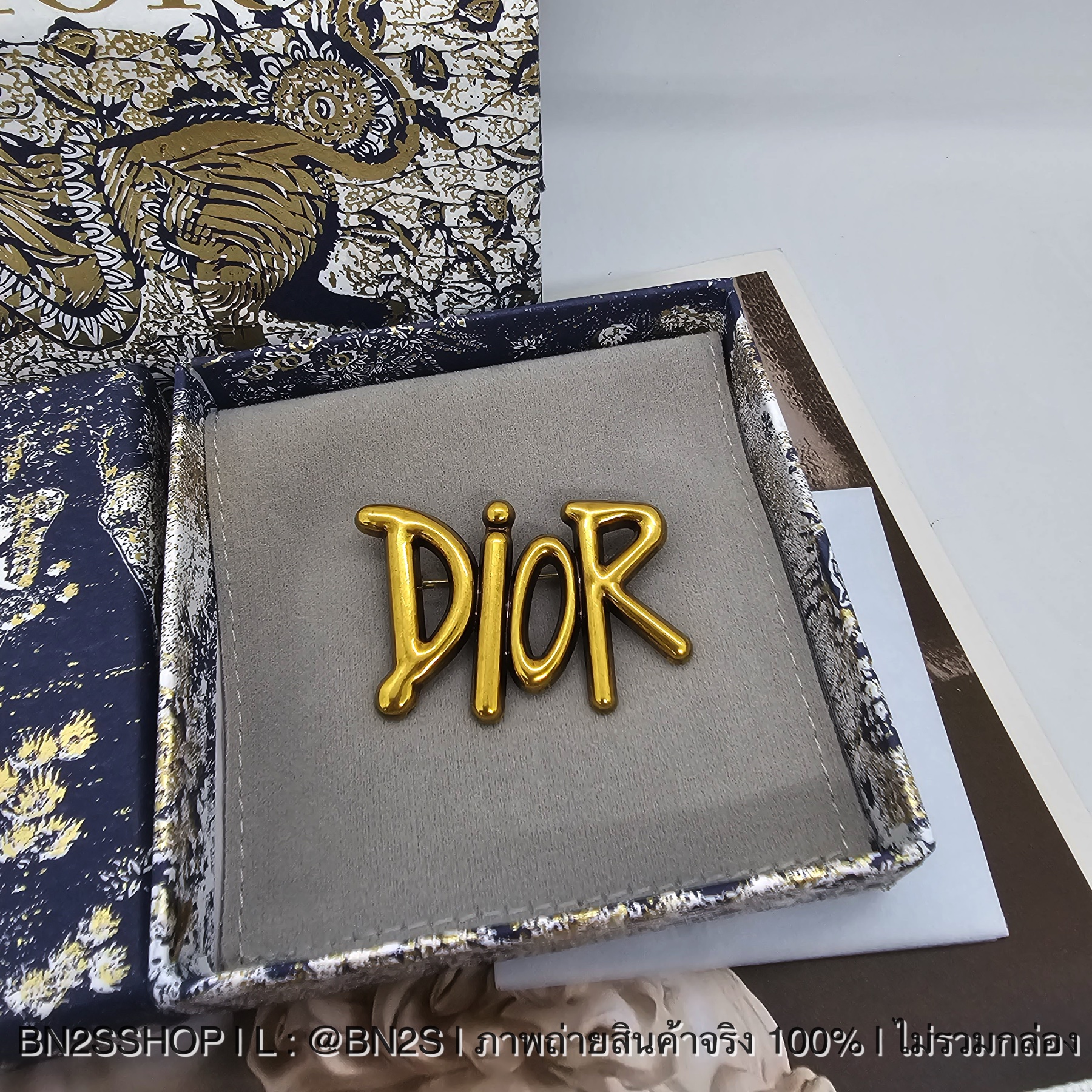 CHRISTAIN DIOR LOGO BROOCH เข็มกลัดดิออ อะไหล่ทองวินเทจ โชว์โลโก้ตะโกน