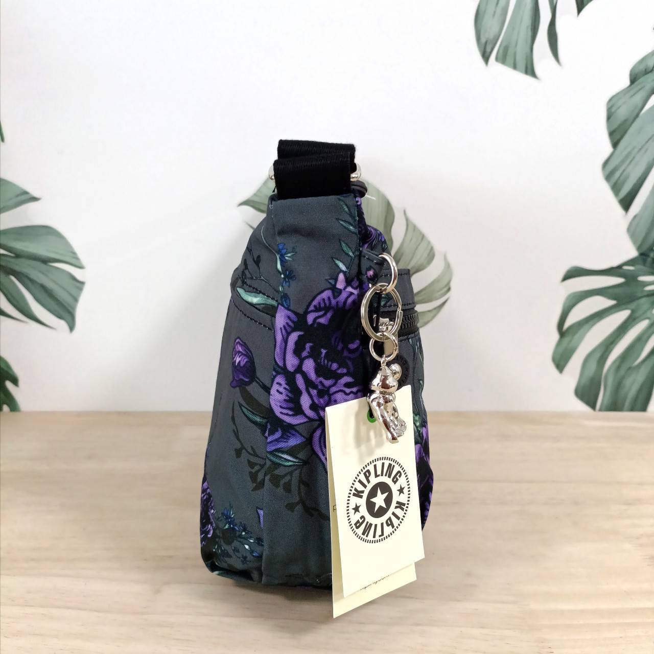 กระเป๋าคิปลิ้ง KIPLING กระเป๋าสะพายข้าง รุ่น Izellah