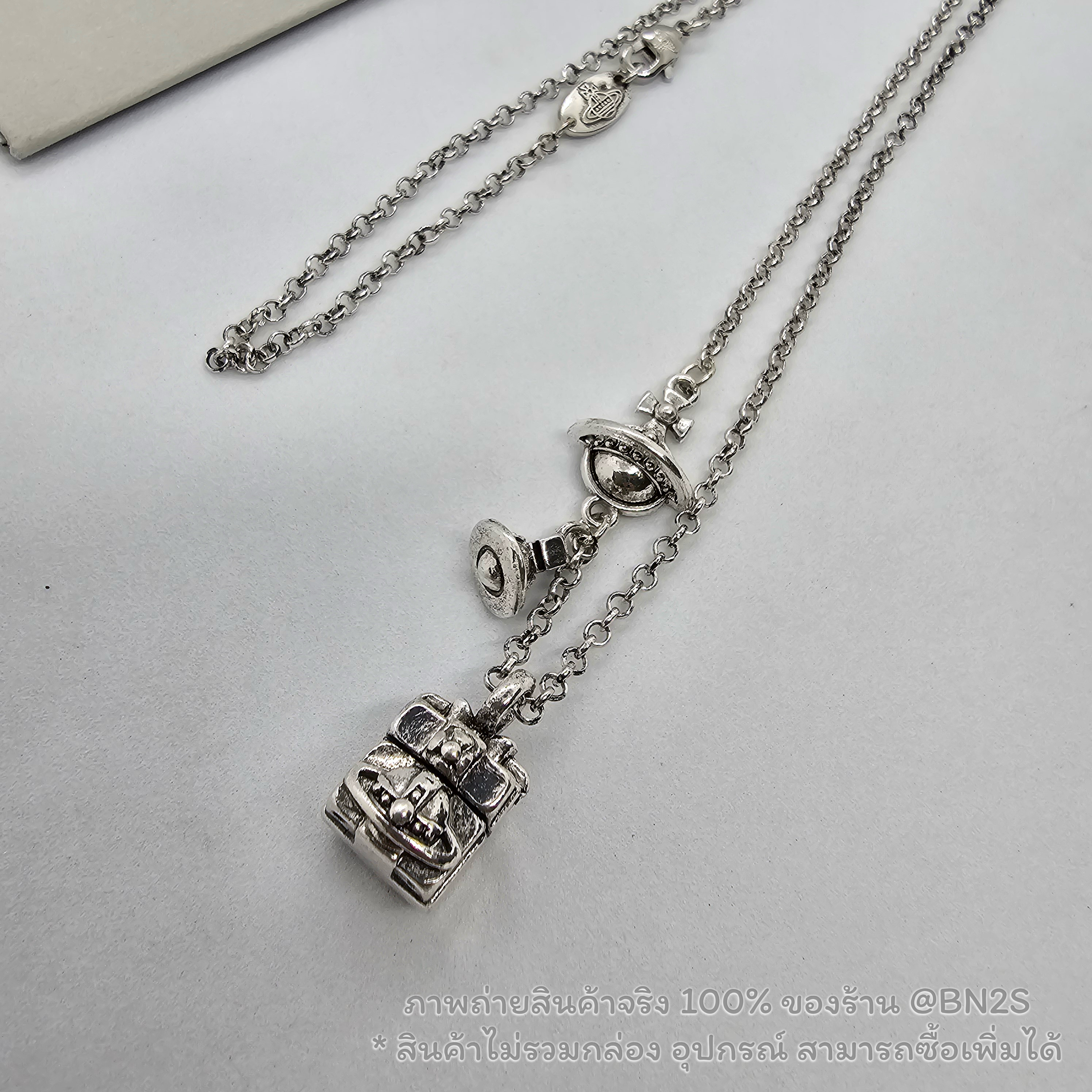 สร้อยคอผู้ชาย วิเวียน Vivienne Westwood จี้ทรงกล่อง สายโซ่อะไหล่สีเงิน รมดำ พร้อมจี้ดาวเสาร์ งานปั๊มแบรนด์ สวย สินค้าไม่รวมกล่อง อุปกรณ์