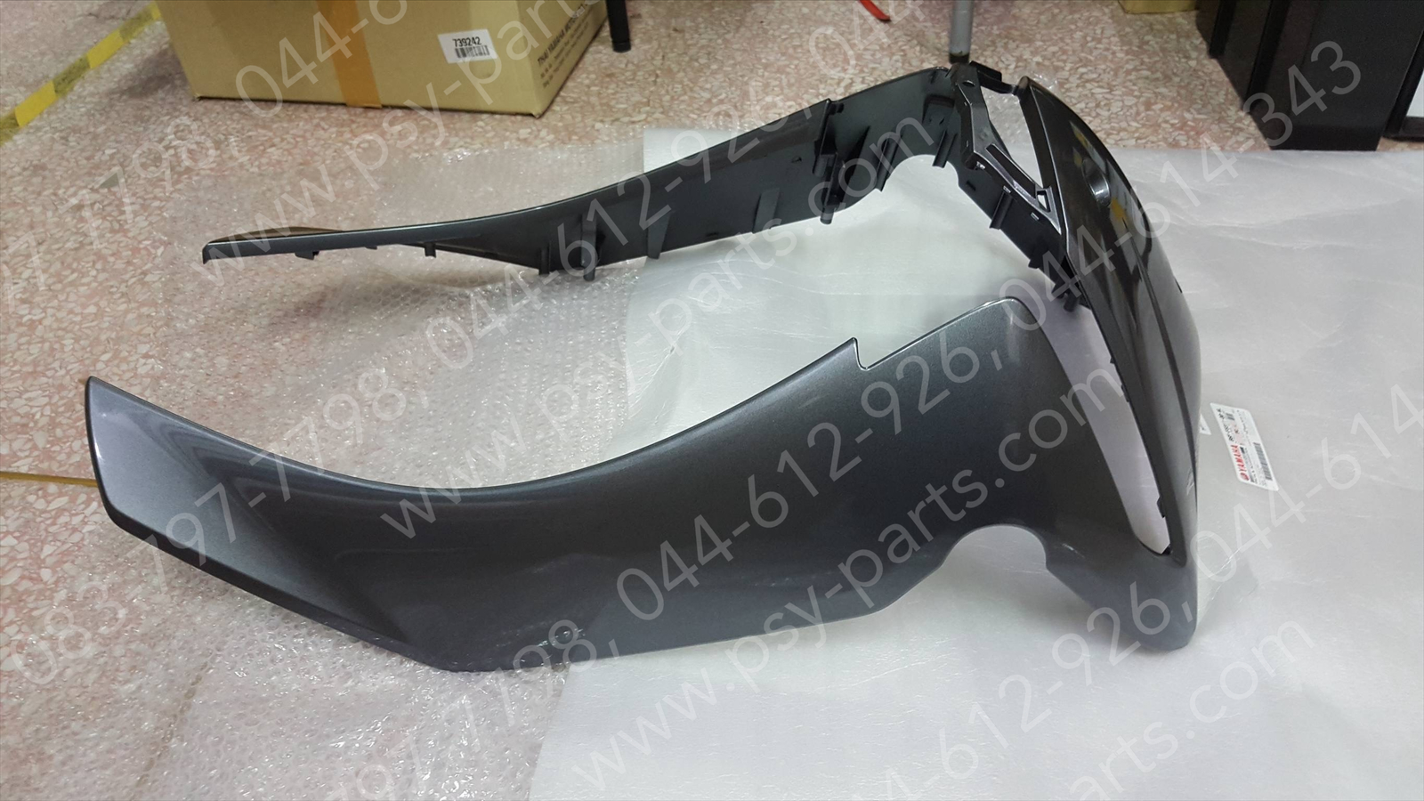 บังลม FINN แท้ๆ สีเทาดำ (00WL) B6F-F8311-00-WL Yamaha