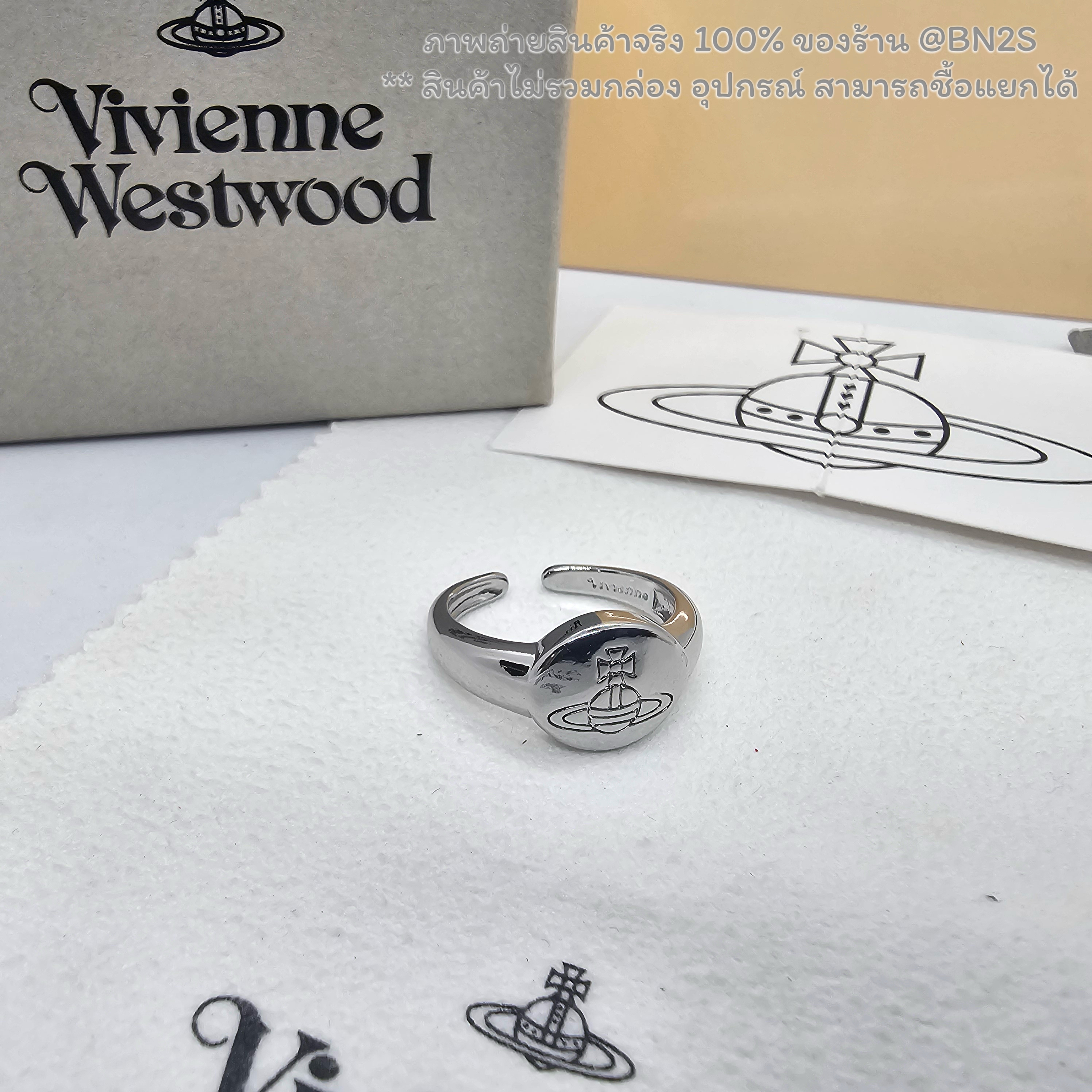 Vivienne Westwood Tilly Ring แหวนวิเวียน แบบปรับได้เอง งานสลักโลโก้ อะไหล่สีเงิน ชาย หญิง ใส่ได้ น่ารัก ราคา 149฿ ไม่รวมกล่อง