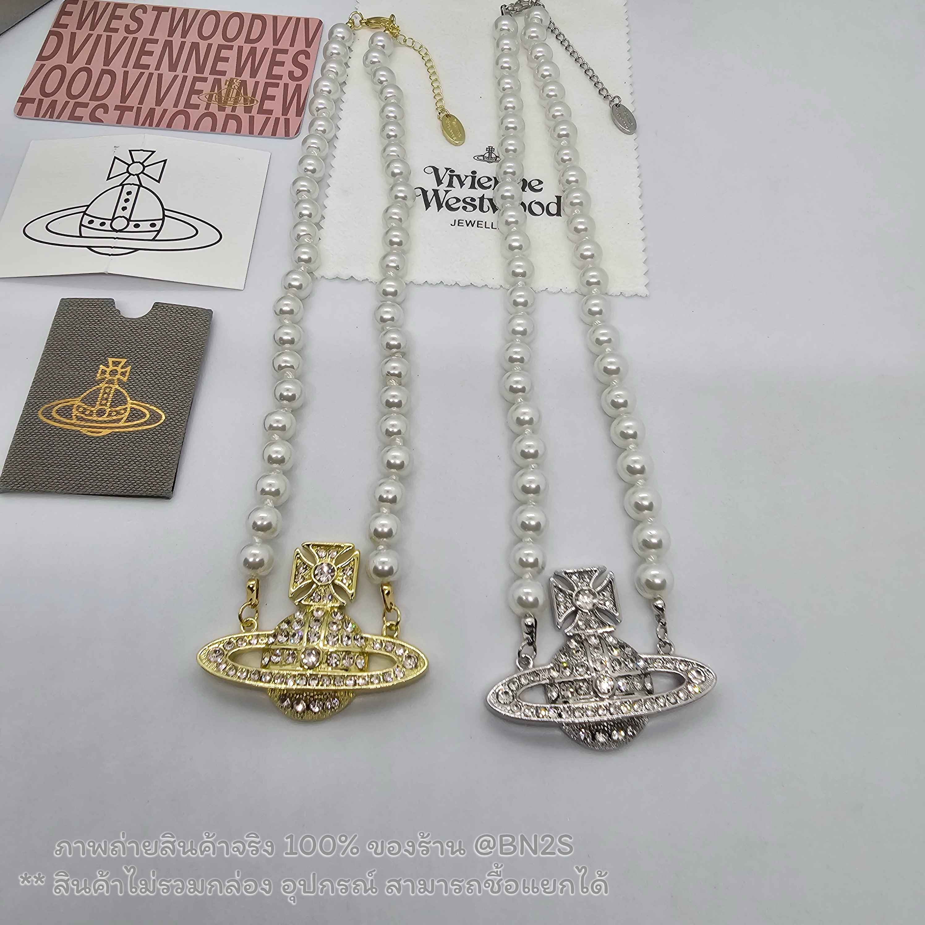 สีทอง | Vivienne Westwood One Row Pearl Bas Relief Choker สร้อยไข่มุกวิเวียน จี้ตัวใหญ่ งานสวย ปั๊มหลัง อะไหล่สีทอง ไข่มุกมัดปม ตามแบบของแท้