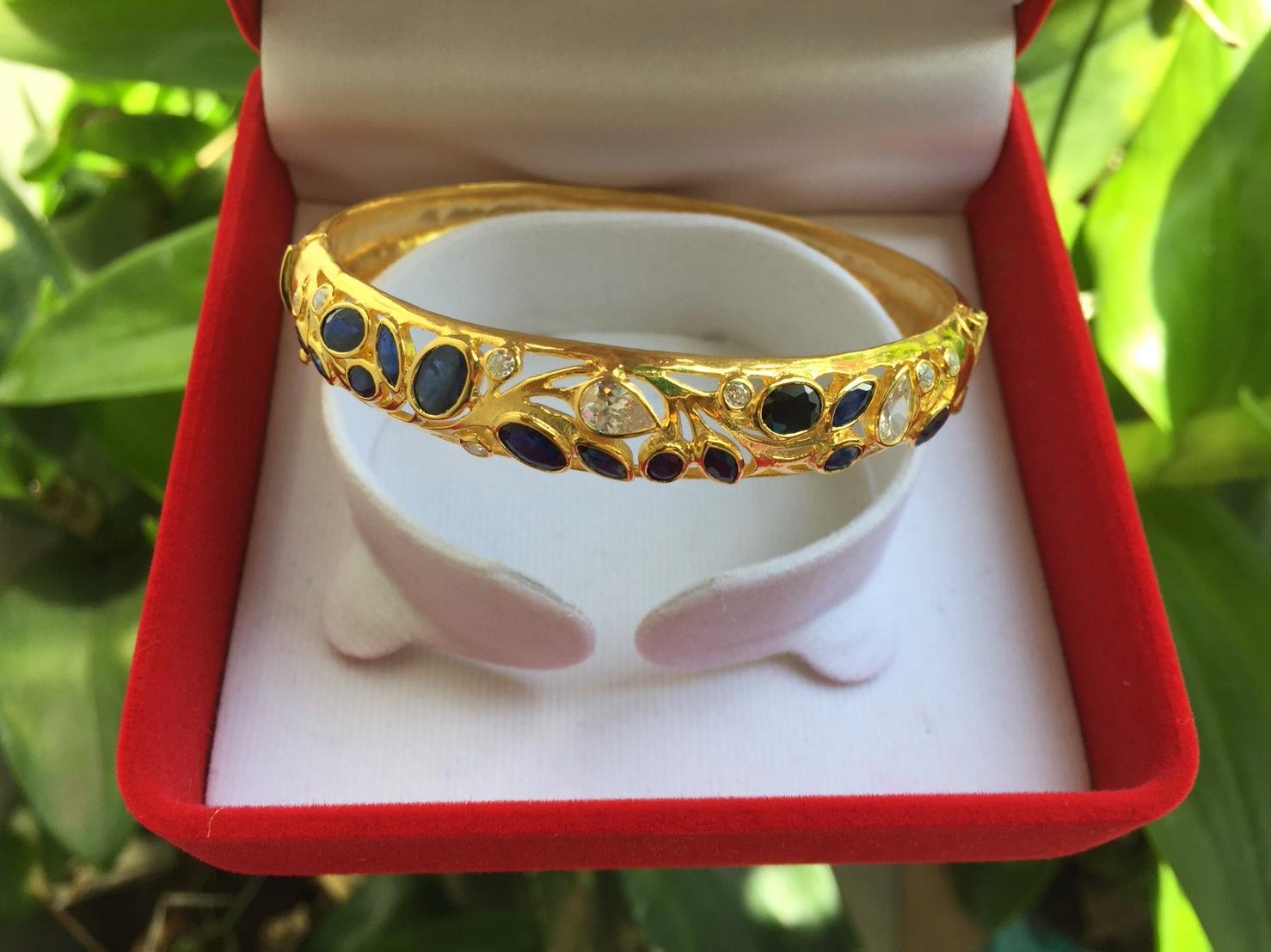 กำไลข้อมือ พลอยไพลินแท้ เสริมดวง