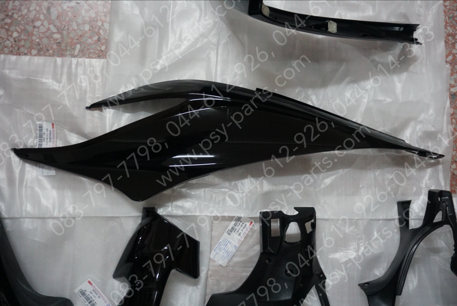 พลาสติกชุด WAVE 110-I/14, WAVE 110-I/12 สีดำ (A35)