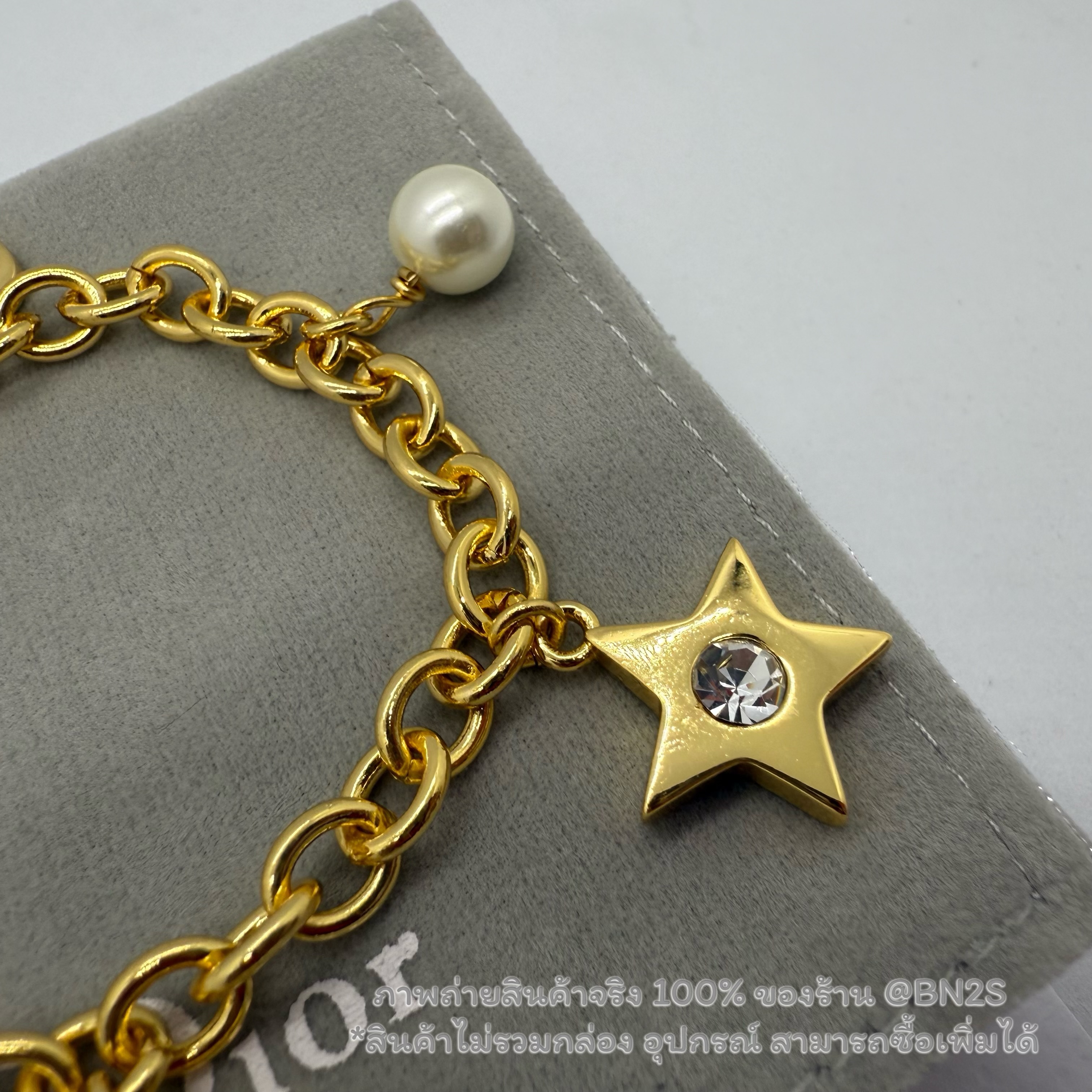 [ORI] CD Clair D Lune Bracelet สร้อยข้อมือผู้หญิง ดิออ ประดับจี้หัวใจ ดาว CD ฝังคริสตัล สายโซ่อะไหล่สีทอง งานสวย 1:1 สินค้าไม่รวมกล่อง/อุปกรณ์ แถมถุงกระดาษ ซองซิปล็อคแบรนด์