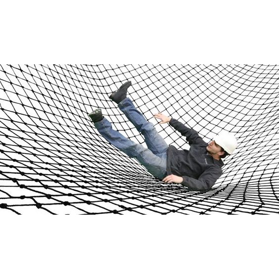 ตาข่ายกันตก ตาข่ายกันสินค้าตกหล่น Safetynet HDPE 3.5mm ช่องตา 1.8x1.8 CM.พร้อมส่ง ขนาด 5 x 25 m.