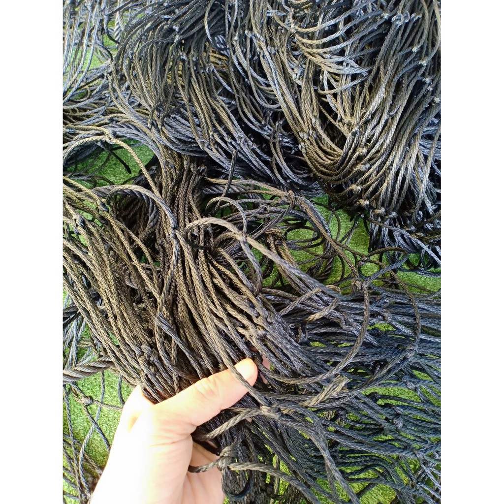 ตาข่ายสนามฟุตบอล/ฟุตซอล/วอลเล่บอล/บาส ขนาด 3x100 m. ตาข่ายมาตรฐานทนต่อแรงดึง สีดำ อัดเกลียวแน่น 2.5มิล + UV Protection