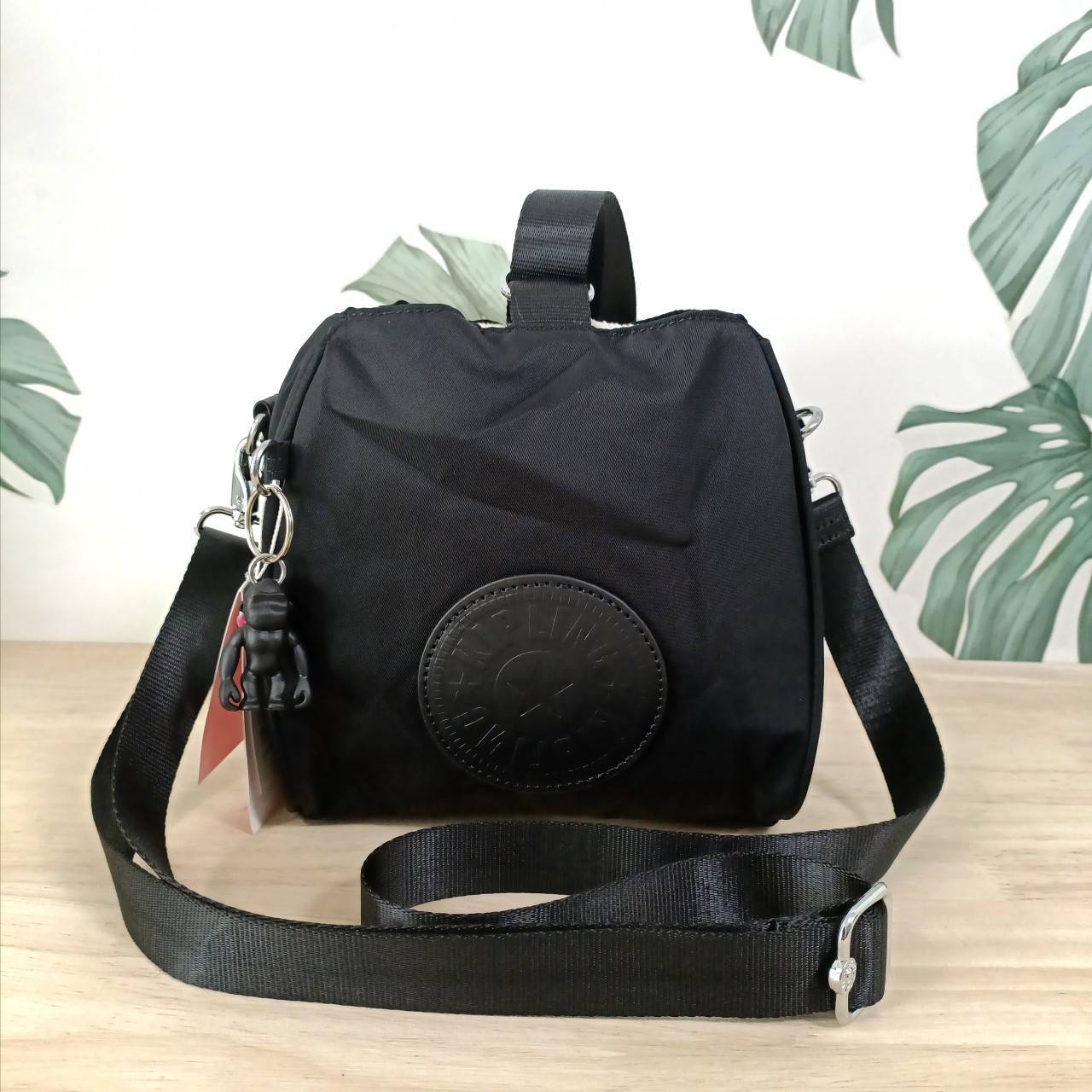 กระเป๋าสะพาย Kipling Immin 2Way ตุ๊กตาลิงยาง