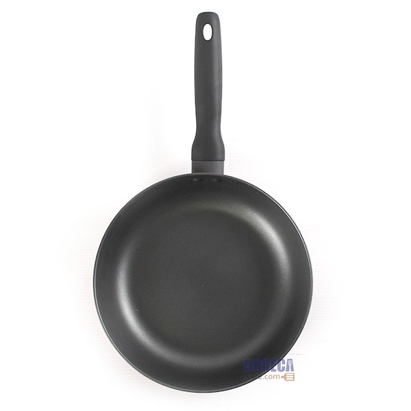 Bauhaus shallow pan 22 cm, Meyer brand