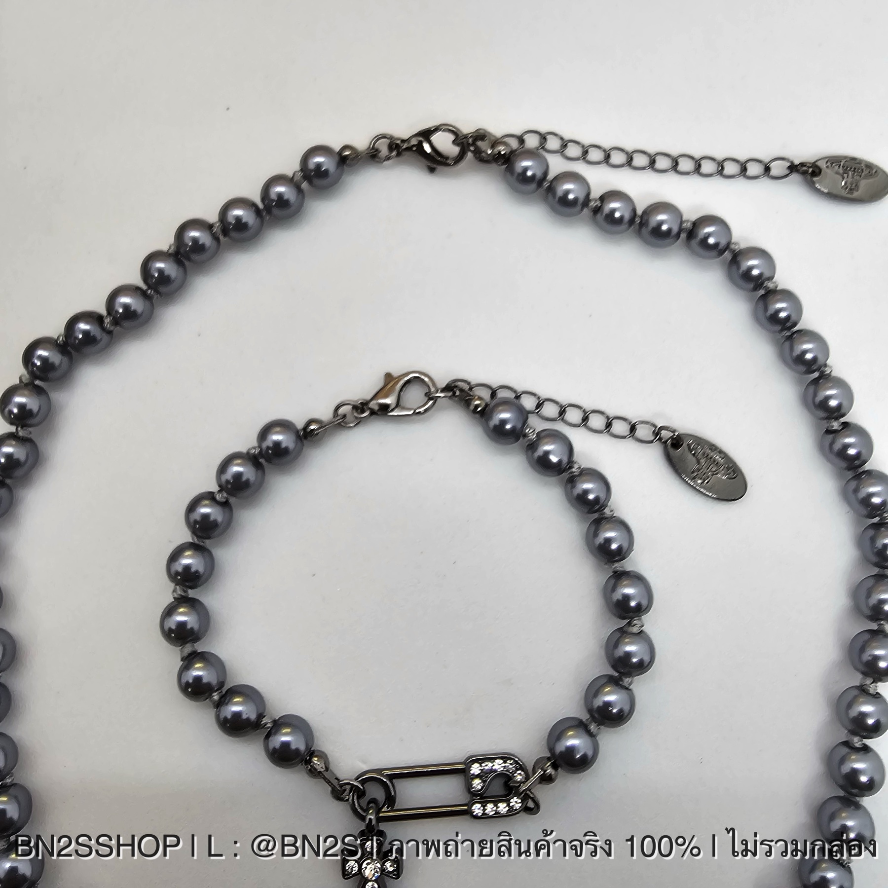 สร้อยคอ | Vivienne Westwood Lucerce Chocker สร้อยคอวิเวียน จี้เข็มกลัด สีดำ