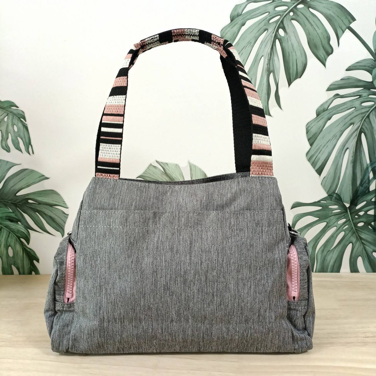 Kipling Felix กระเป๋าถือ กระเป๋าคิปลิ้ง สะพาย