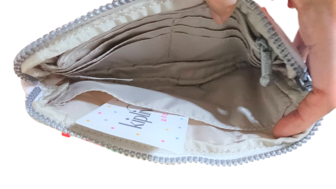 kipling คิปลิ้ง กระเป๋าสตางค์ คลัช clutch กระเป๋าคล้องมือ