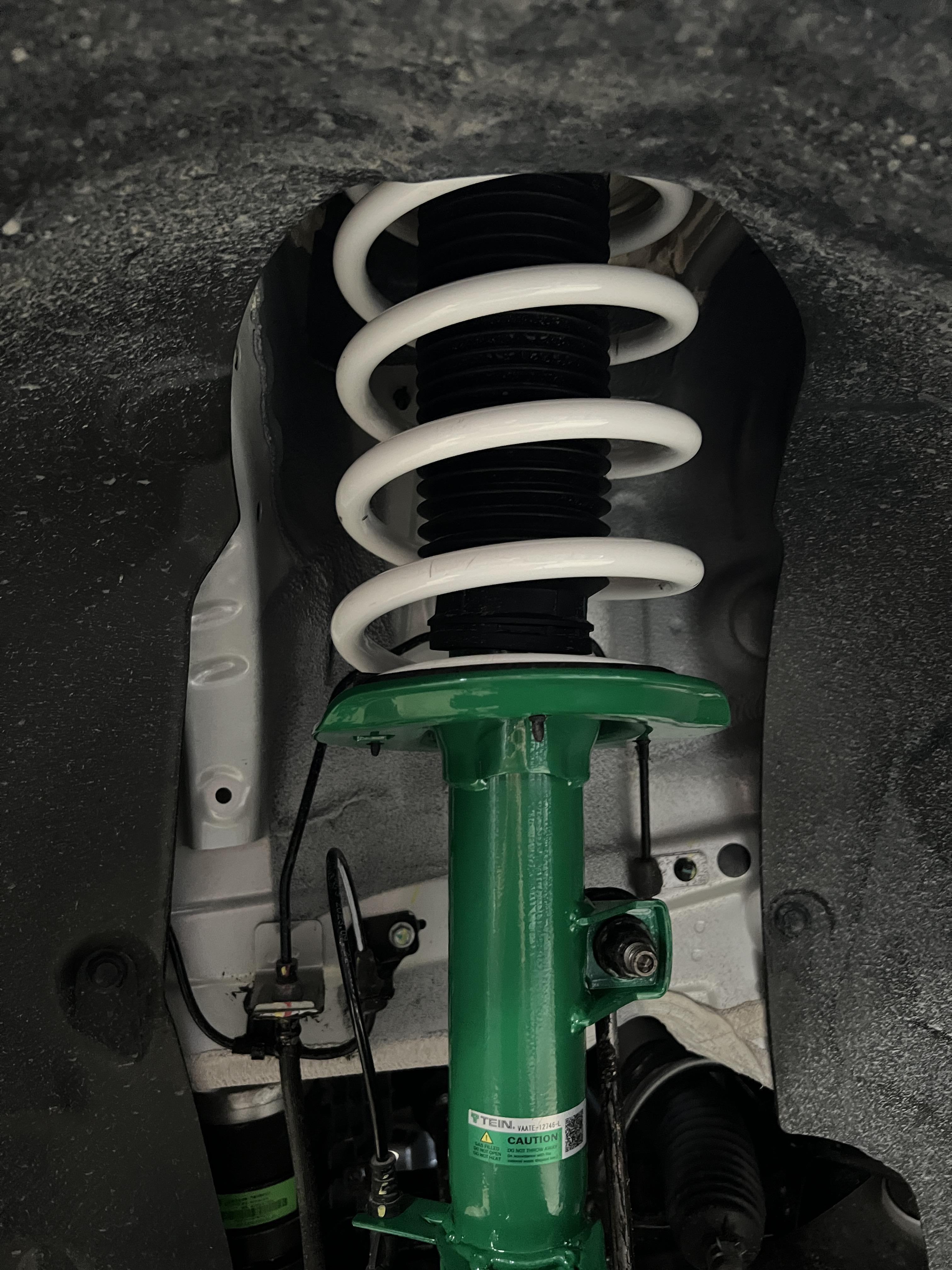 BYD ATTO3 เข้ารับบริการอัพเกรดช่วงล่าง ให้นุ่ม หนึบ นิ่ง ขับดีขึ้น [+] TEIN ENDURA PRO [+] YSS SPRING COMFORT *เพื่อความสะดวกในการรับบริการ นัดหมายเวลาก่อนเข้ารับบริการทุกครั้งครับ 𝙊𝙪𝙧 𝙎𝙚𝙧𝙫𝙞𝙘𝙚 บริการทางร้านเรารับทำอะไรบ้าง 🔧 มียางรถยนต์ทุกยี่ห้อให้เลือกซื้อ 🔧 โช้คอัพ สปริง 🔧 เช็คช่วงล่าง แก้ปัญหาให้ตรงจุด 🔧 ติดตั้งยางแบบไร้รอย 100% 🔧 บริการสลับยาง ตามอายุ 🔧 บริการล้างลิ้นปีกผีเสื้อ 🔧 บริการเช็คระยะรถยนต์ 🔧 เปลี่ยนถ่ายของเหลวทั้งระบบ 🔧 ตั้งศูนย์ด้วยเครื่อง HUNTER นำเข้าจาก USA สอบถามข้อมูลเพิ่มเติม หรือนัดหมายเข้ารับบริการ ☎️ : 08-6569-1915 ☎️ : 08-6544-5963 Line id : @88rw Tiktok : https://www.tiktok.com/@88rwycrr Youtube : https://youtube.com/@88rw Facebook : https://www.facebook.com/88rwtire Location : https://goo.gl/maps/HrNUAZXPN94KvxZ98?coh=178573&entry=tt #รถยนต์มีปัญหาไม่รู้ต้องแก้ตรงไหน ทางเรายินดี ตรวจหาปัญหาและหาวิธีแก้ บอกลูกค้าก่อนลงมือทำเสมอราคาเป็นธรรมไม่เอาเปรียบ สบายใจคุณลูกค้า ร้านยางเจริญรุ่งเรือง ยินดีต้อนรับครับ