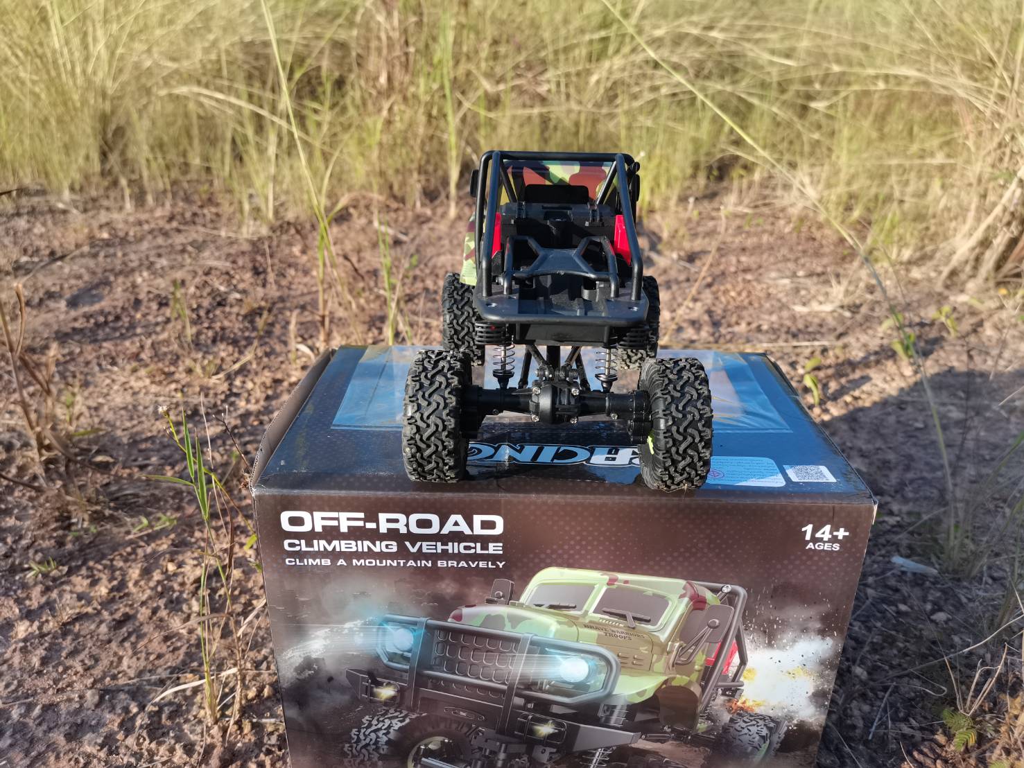 รถบังคับวิทยุ WLtoys 184021 1/18 24.GHZ 4WD Climbing OFF-ROAD