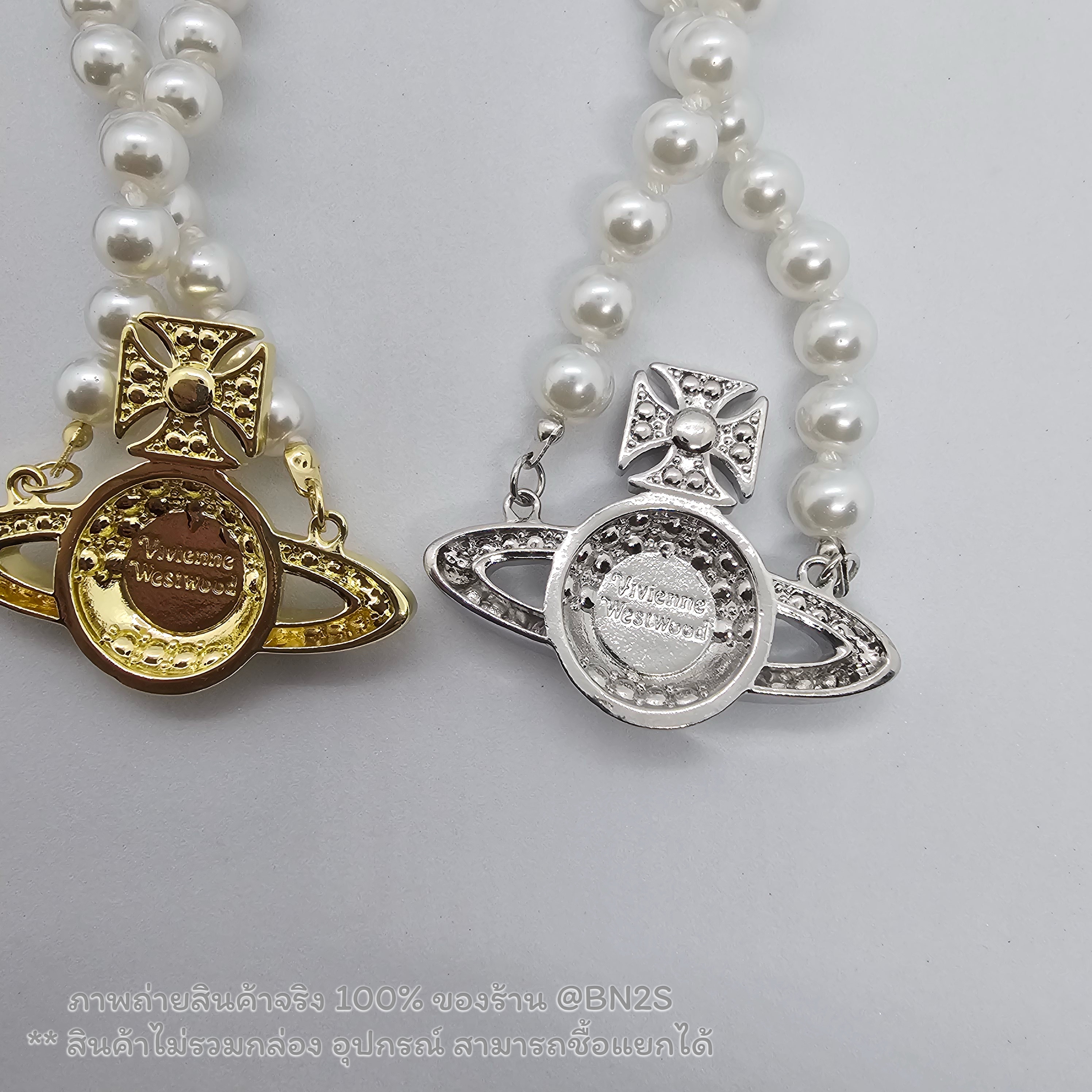 สีทอง | Vivienne Westwood One Row Pearl Bas Relief Choker สร้อยไข่มุกวิเวียน จี้ตัวใหญ่ งานสวย ปั๊มหลัง อะไหล่สีทอง ไข่มุกมัดปม ตามแบบของแท้