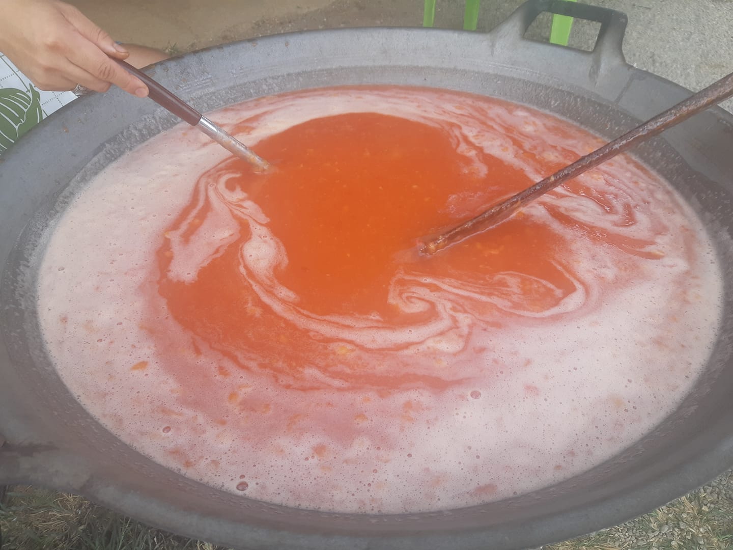 แยมพรุน พลัม