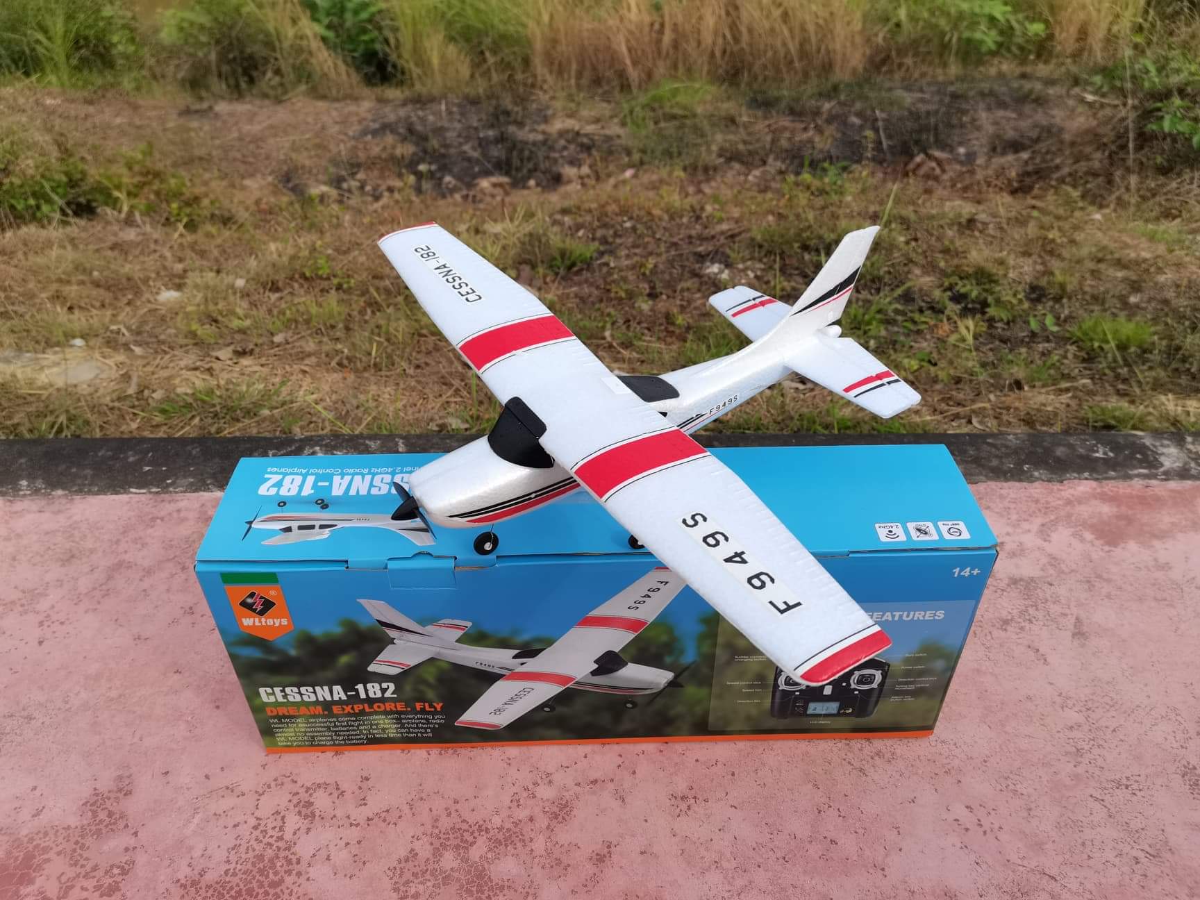 เครื่องบินบังคับวิทยุ แบบฝึกบินเทรนเนอร์ WL-TOYS F949 3CH MINI CESSNA 2.4GHZ สินค้าชุดพร้อมเล่น บินง่ายมากๆ