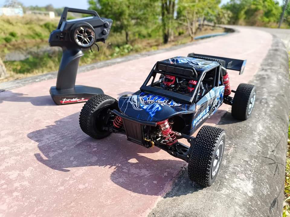 รถบังคับวิทยุ: Wltoys Item No:124018 มาตราส่วน: 1/12 ความเร็วสูงสุด: 60 กม. / ชม ระบบพลังงาน ESC: แผงวงจรรวม Motor:550 brushed motor