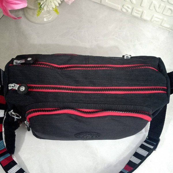 กระเป๋าคิปลิ้ง กระเป๋าคิปลิง KIPLING RETH กระเป๋าสะพายข้าง