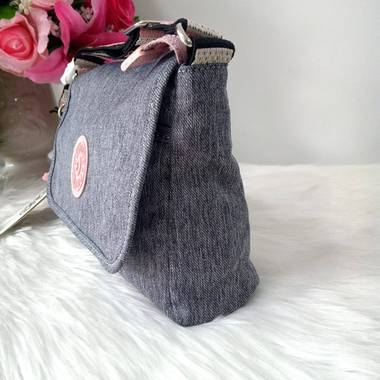 Kipling Shayna กระเป๋าสะพายไหล่ กระเป๋า ไนล่อน แท้