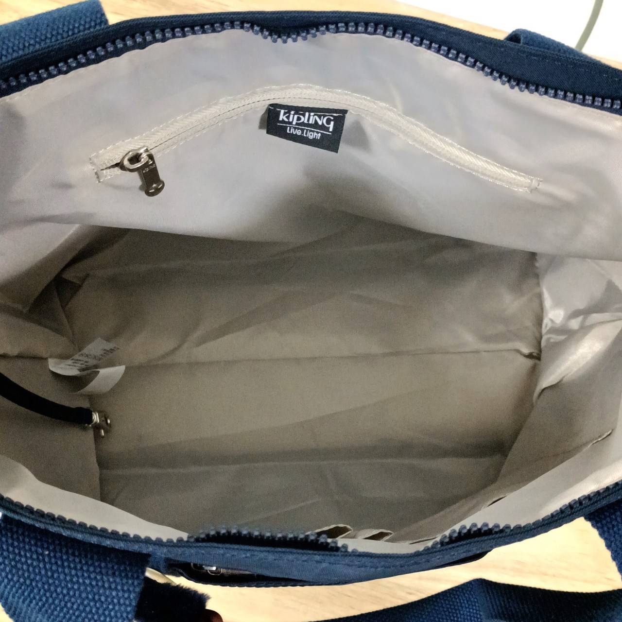 กระเป๋า Kipling ของแท้ สะพายข้าง Tote รุ่น Era S คิบลิง คิบลิ้ง