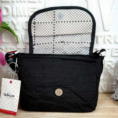 กระเป๋าสะพาย Kipling CROSSBODY BAG วินเทจอ่ะ