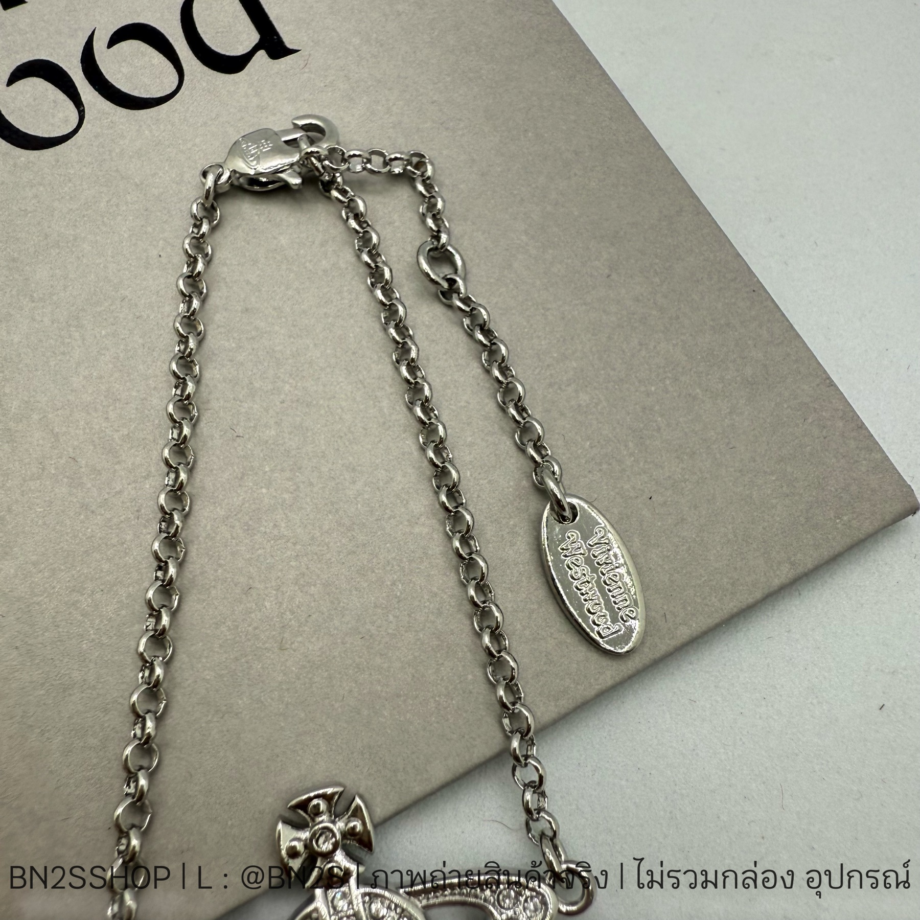 อะไหล่ทอง | Vivienne Westwood Mini Bas Braclete สร้อข้อมือจี้ดาวเสาร์สายโซ่ งานสวย