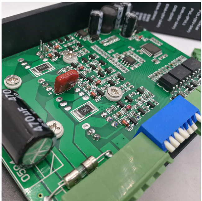 DM542 โมดูลขับสเต็ปปิ้งมอเตอร์ 20-50V 4.2A DSP digital 42/57/86 stepper motor driver engraving machine dedicated replacement 2M542/TB6600