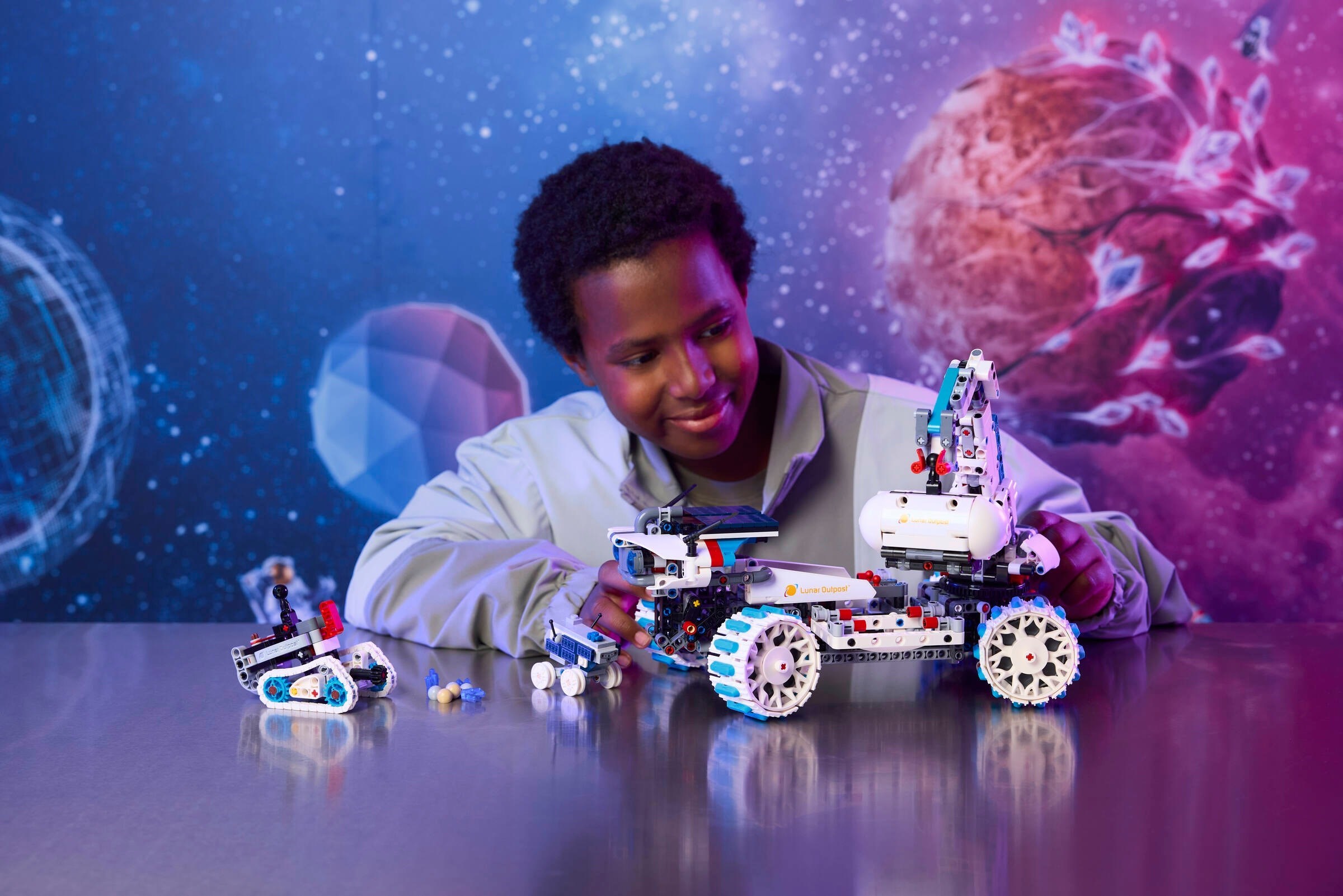 LEGO Technic เลโก้ 42211 Lunar Outpost