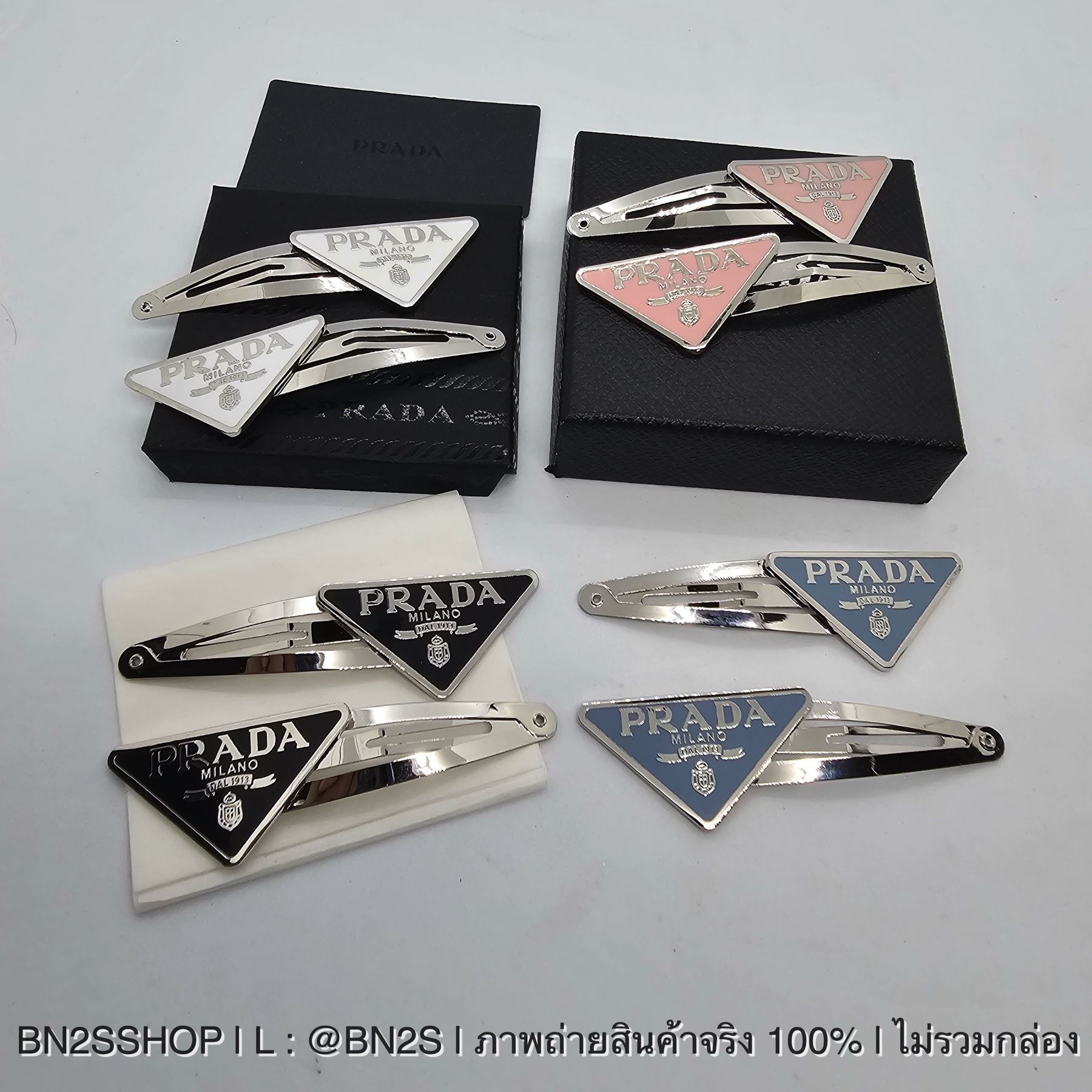 สีดำ | ส่งจากไทย ❤️ Prada Hair Clip ไว้ติดผม โลโก้ปราด้า งานสวย มี 2 สีให้เลือก ติดได้ ซ้าย และ ขาว