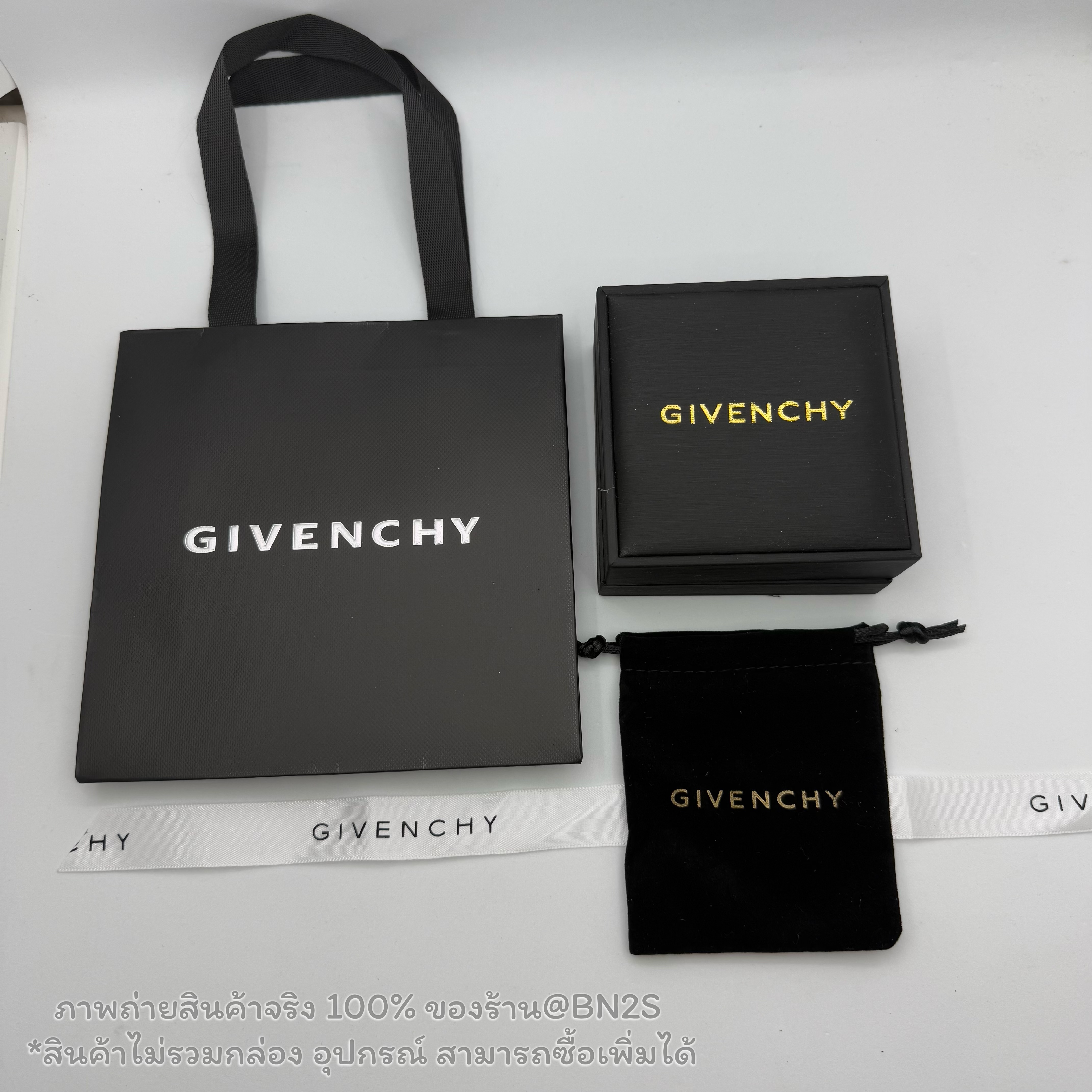 กล่องเก็บเครื่องประดับ สร้อย แหวน แบรนด์ Givenchy ครบชุด พร้อมจัดส่ง สำเนา