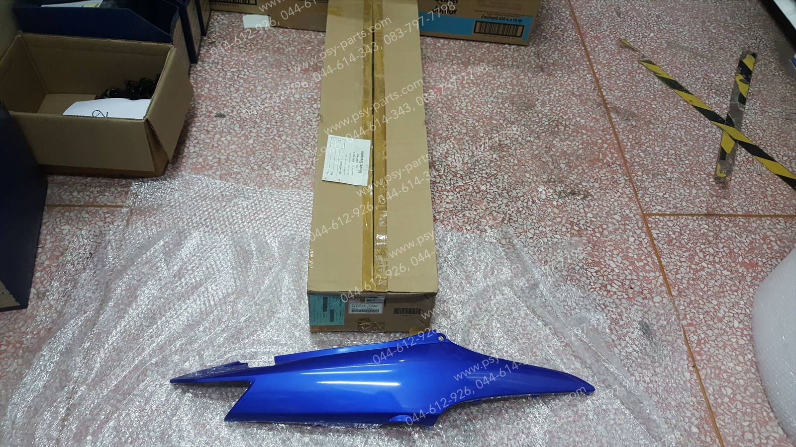 ฝาครอบข้างขวา WAVE 100K, WAVE 100R แท้ๆ สีน้ำเงิน (B325) 64410-KTL-740ZC