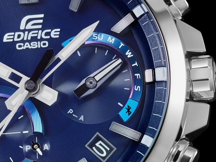 Casio Edifice ชาย EQB-700D-2ADR Bluetooth