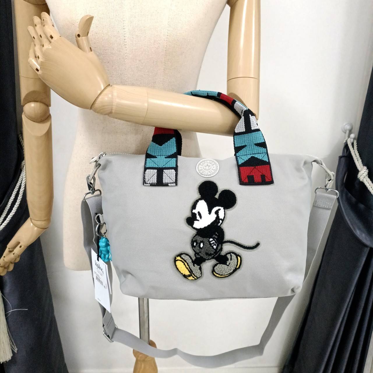 Kipling กระเป๋าถือ กระเป๋าสะพาย คิปลิ้ง Kala