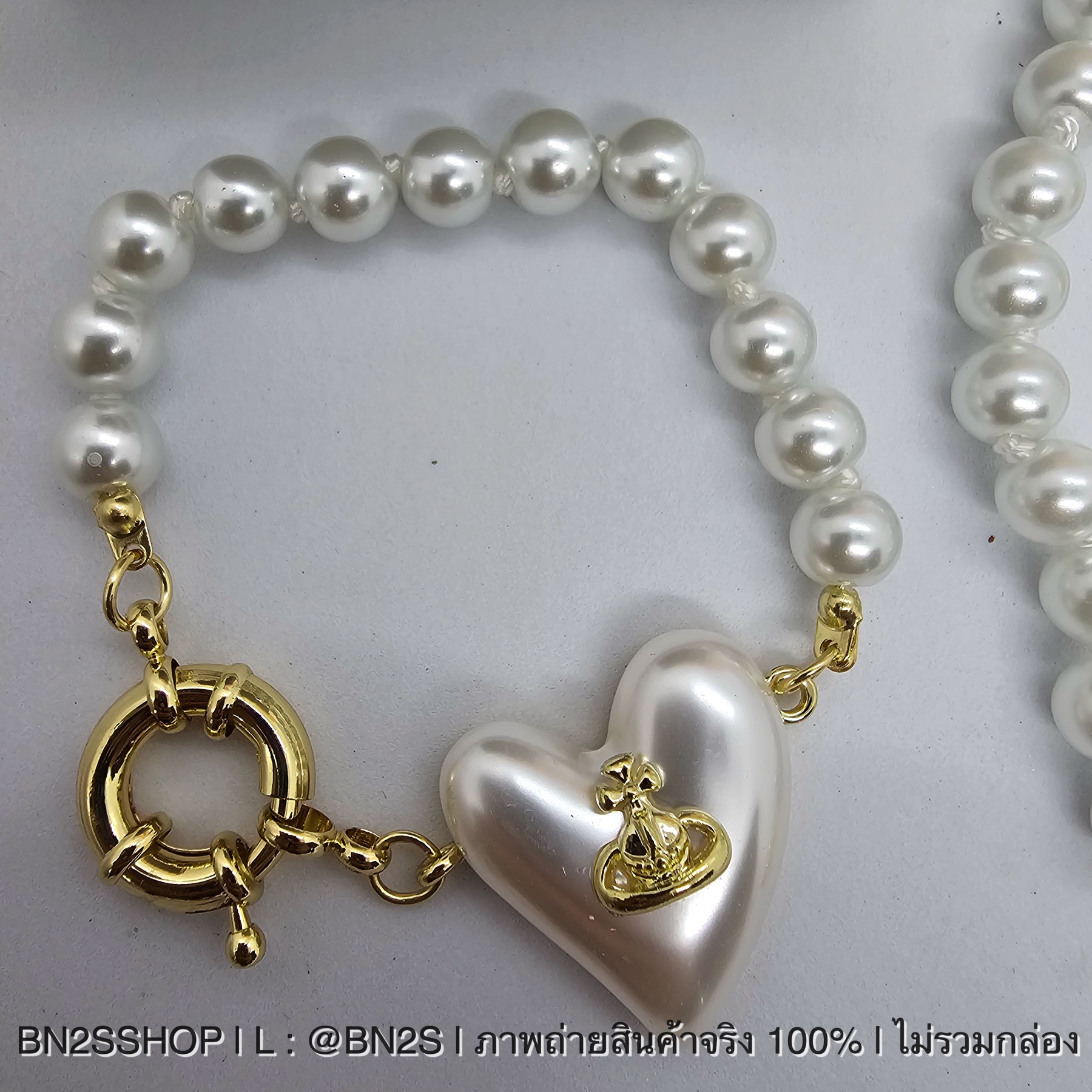 สร้อยแขน | Vivienne Westwood Heart Pearl ชุดสร้อยคอ ต่างหู รูปหัวใจ ประดับโลโก้วิเวียนสีทอง งานสวย