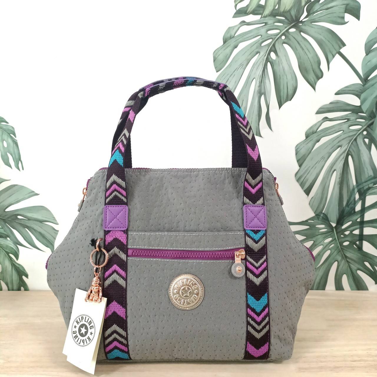 KIPLING กระเป๋าสะพายไหล่ คิปลิ้ง โท้ท Art M Tote Bag