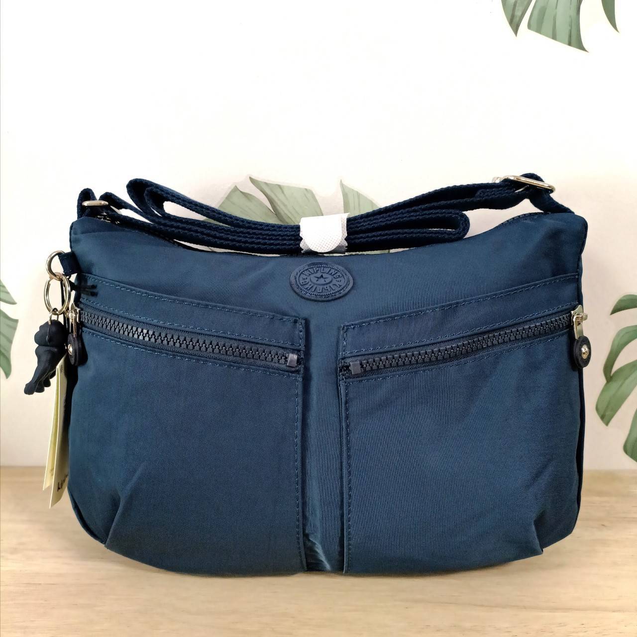 กระเป๋าคิปลิ้ง KIPLING กระเป๋าสะพายข้าง รุ่น Izellah