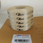 ป้ายคอเสื้อ เนื้อริบบิ้นซาติน 1.3 ซม. ริบบิ้นสีครีม S-2 พิมพ์ดำ 5 ม้วน