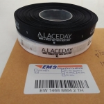 ป้ายคอเสื้อ เนื้อริบบิ้นซาติน 1.3 ซม. ริบบิ้นคละสี ริบบิ้นขาว พิมพ์ดำ ริบบิ้นดำ พิมพ์ขาว 2 ม้วน