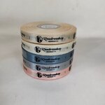 ป้ายคอเสื้อ เนื้อริบบิ้นซาติน 1.3 ซม. ริบบิ้นคละสี พิมพ์ดำ 5 ม้วน