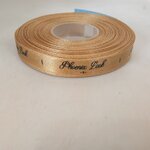 ป้ายคอเสื้อ เนื้อริบบิ้นซาติน 1.3 ซม. ริบบิ้นสีทอง 103 พิมพ์ดำ 1 ม้วน