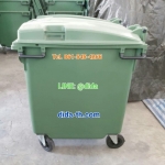 ถังขยะเทศบาล พร้อมล้อเข็น 1100 ลิตร ฝาเรียบ (มีหูยก)
