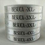 ป้ายคอเสื้อ เนื้อริบบิ้นซาติน 1.3 ซม. ริบบิ้นสีเทา พิมพ์ดำ 5 ม้วน