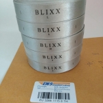 ป้ายคอเสื้อ เนื้อริบบิ้นซาติน 2 ซม. ริบบิ้นสีเทา67พิมพ์ดำ 1ม้วน