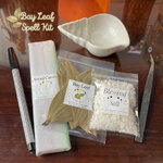 ชุดประกอบพิธีกรรมการเผาใบเบย์ลีฟ (Bay Leaf Spell Kit)