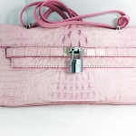 สินค้าแนะนำ : กระเป๋าสะพายหนังจระเข้แท้ สีชมพู