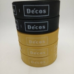 ป้ายคอเสื้อ เนื้อริบบิ้นซาติน 2.5 ซม. คละสี พิมพ์ขาว 5 ม้วน